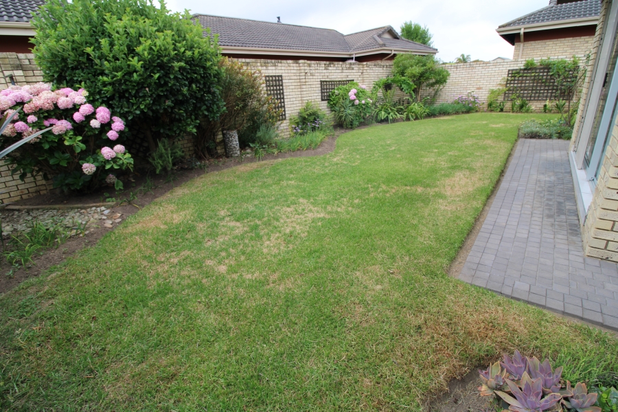 3 Bedroom Property for Sale in Dormehls Drift Western Cape